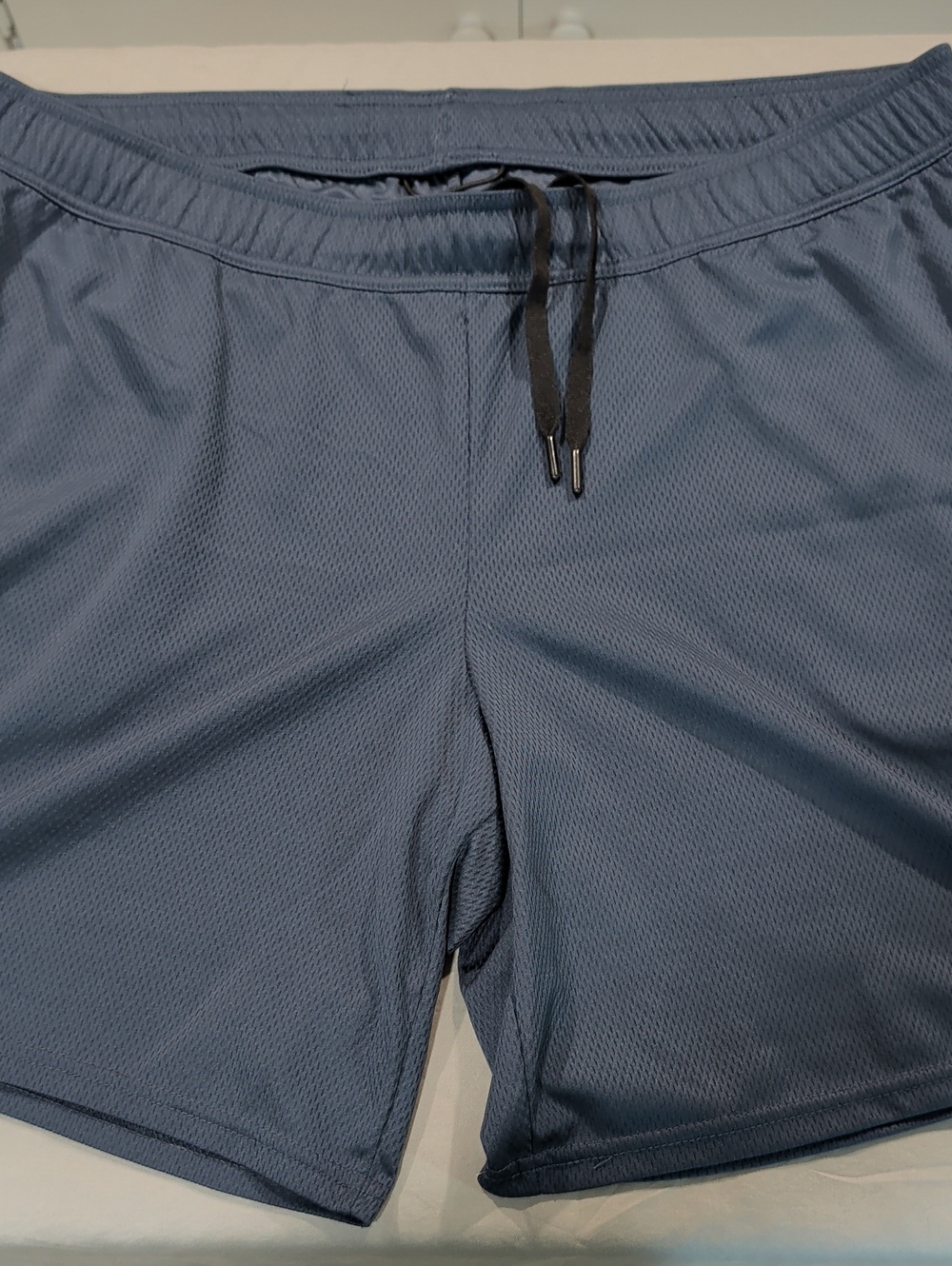 all in motion Men's Athletic Mesh Shorts  - Size XL